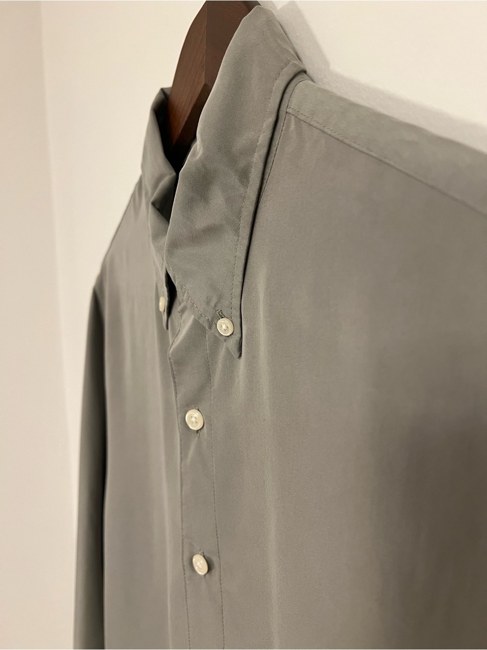 Abercrombie & Fitch Muted Sage Button-Down Modal Shirt - Picture 3 of 6